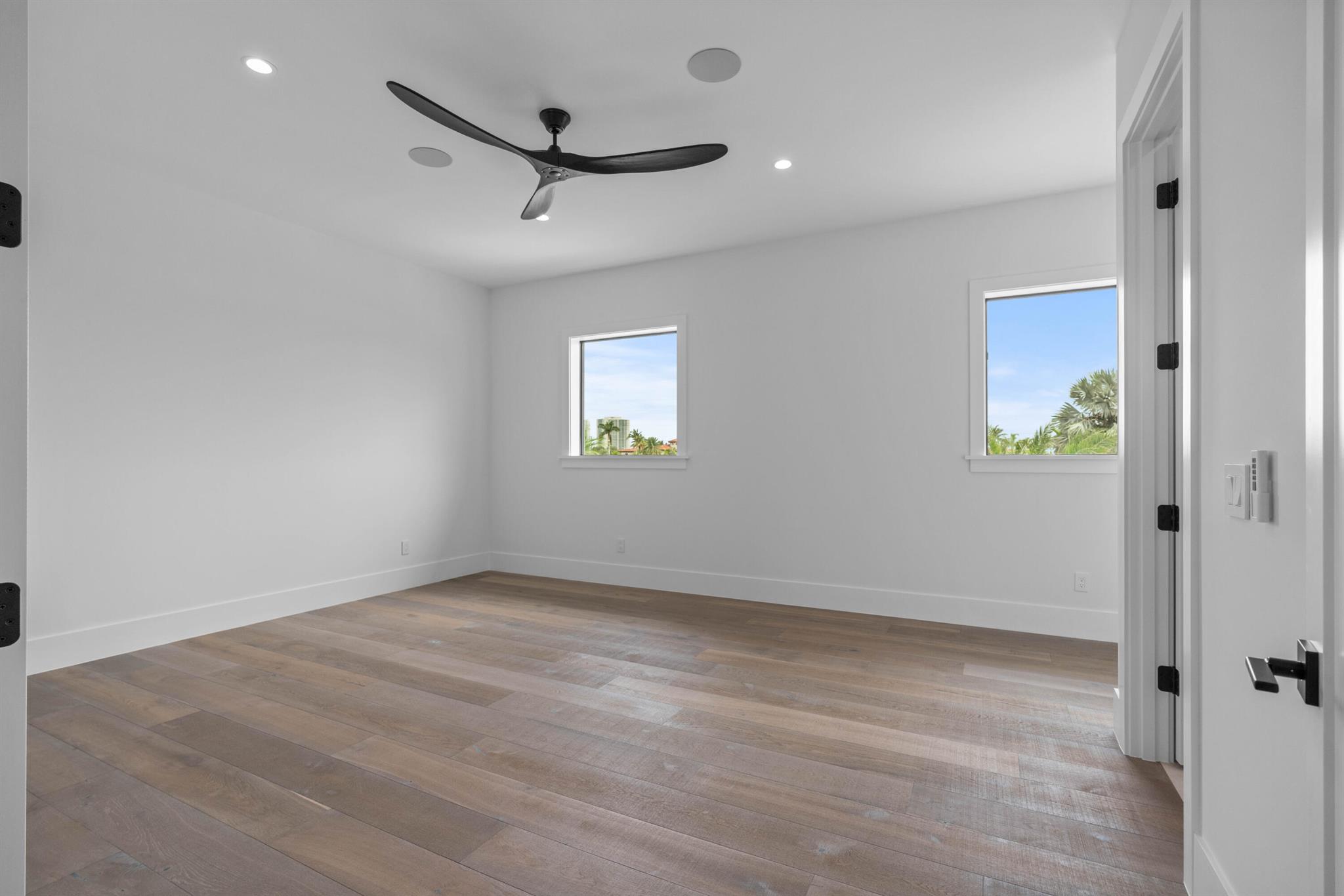 PALM BEACH ISLES 2 - Residential