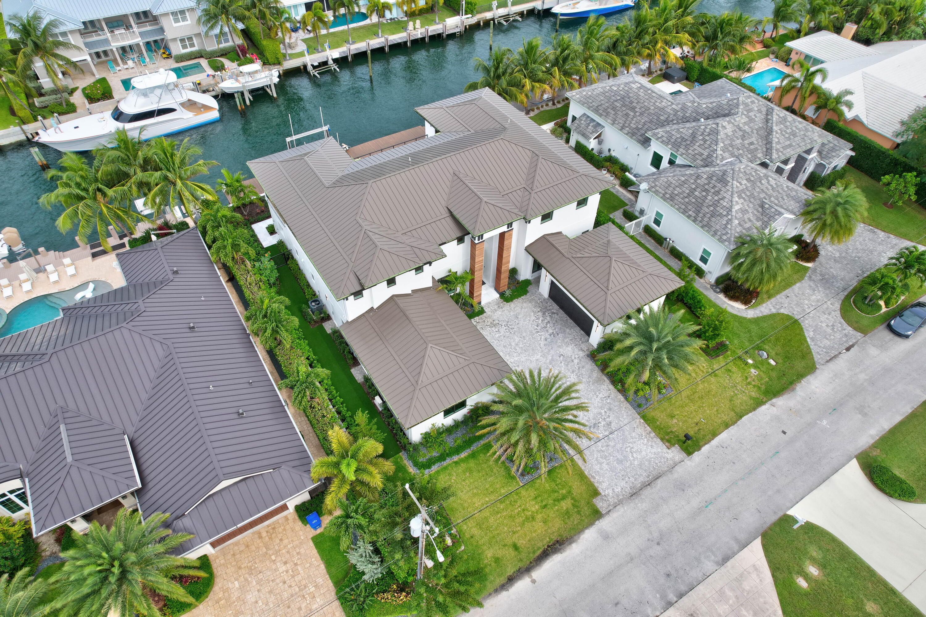 PALM BEACH ISLES 2 - Residential