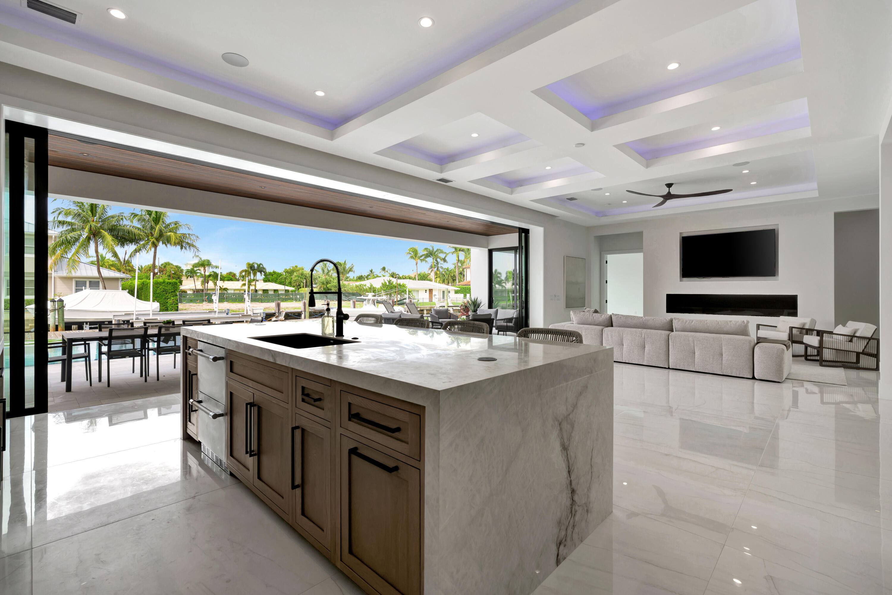 PALM BEACH ISLES 2 - Residential