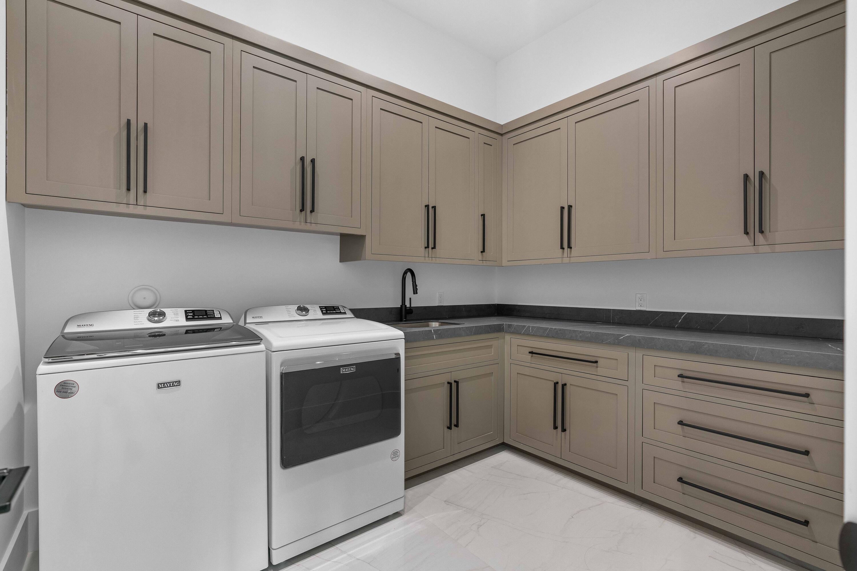 PALM BEACH ISLES 2 - Residential