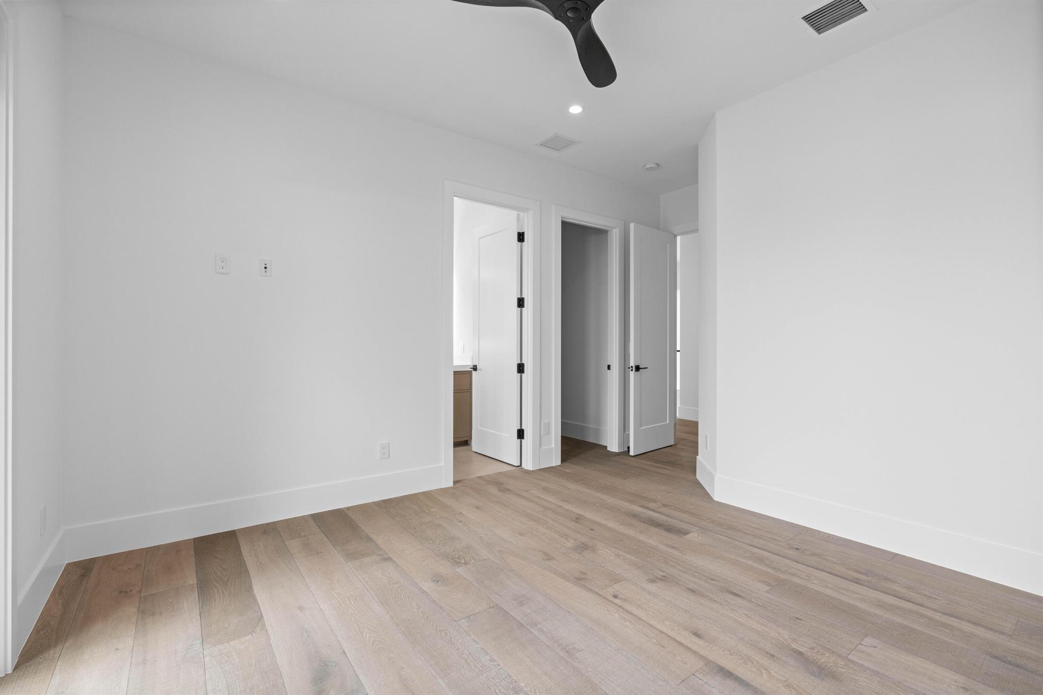 PALM BEACH ISLES 2 - Residential