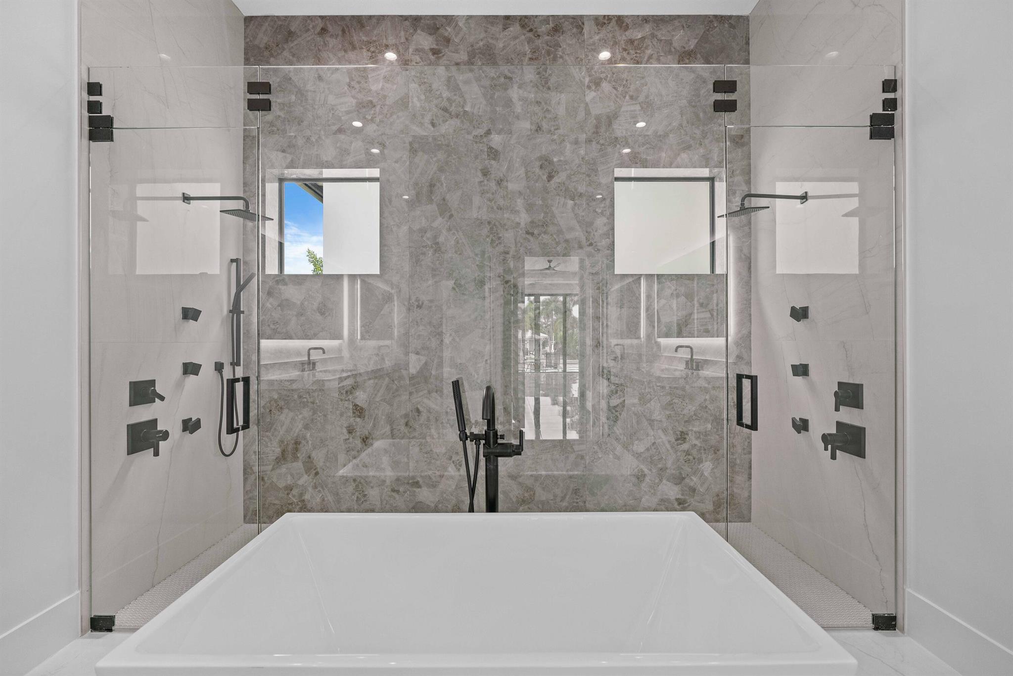 PALM BEACH ISLES 2 - Residential