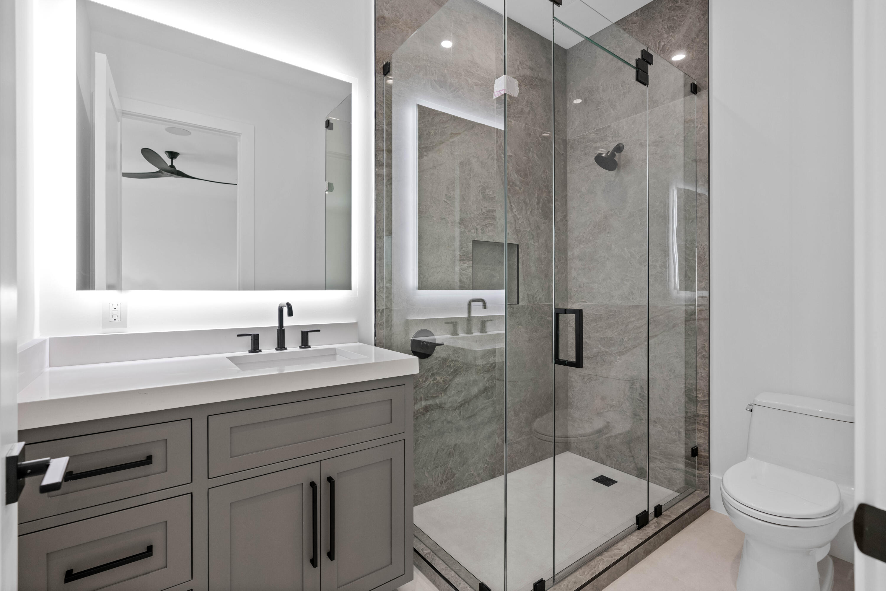 PALM BEACH ISLES 2 - Residential