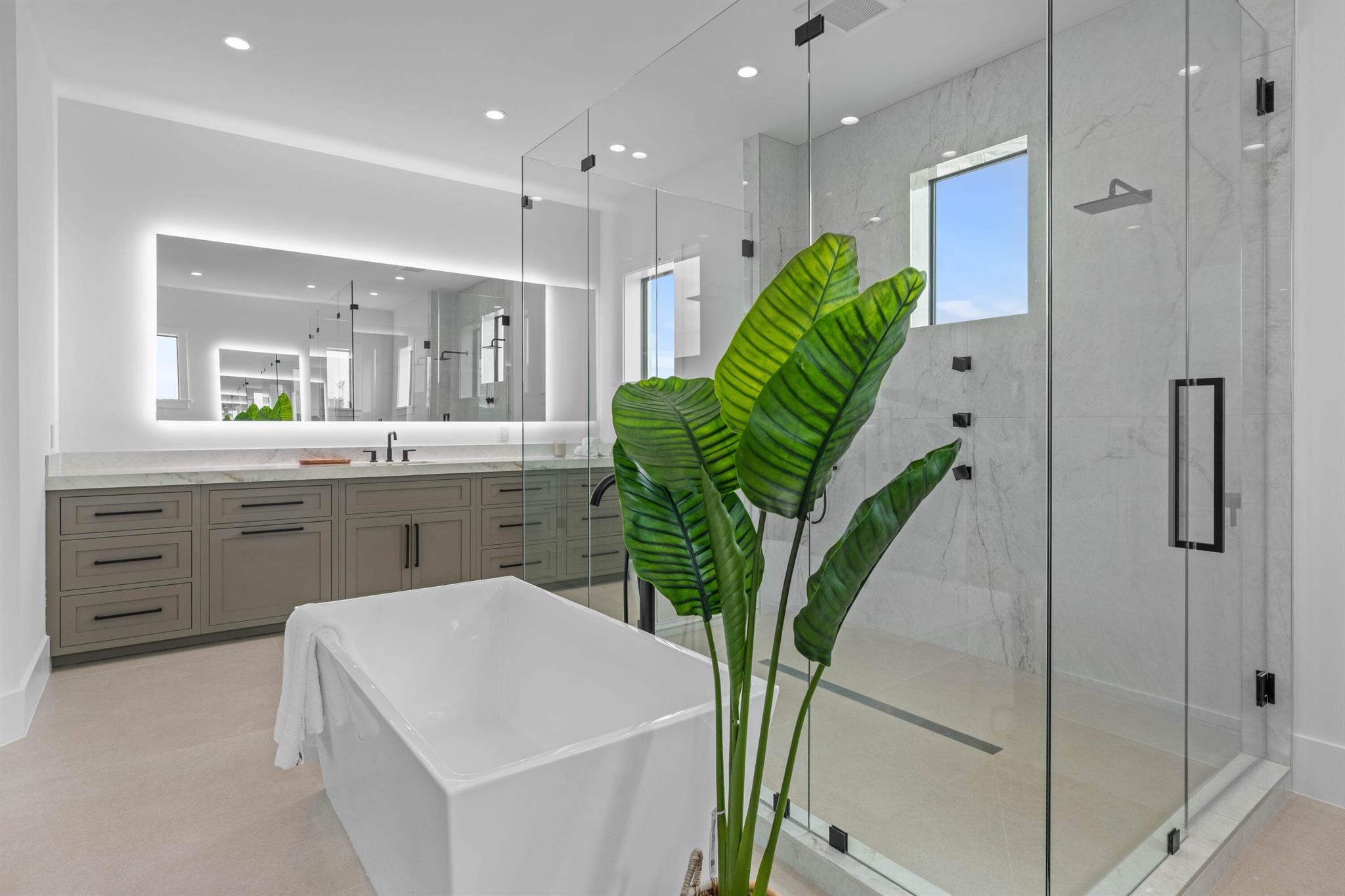 PALM BEACH ISLES 2 - Residential