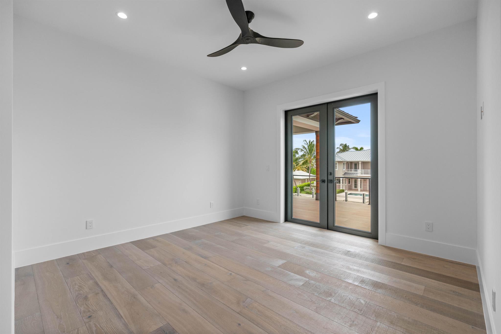 PALM BEACH ISLES 2 - Residential