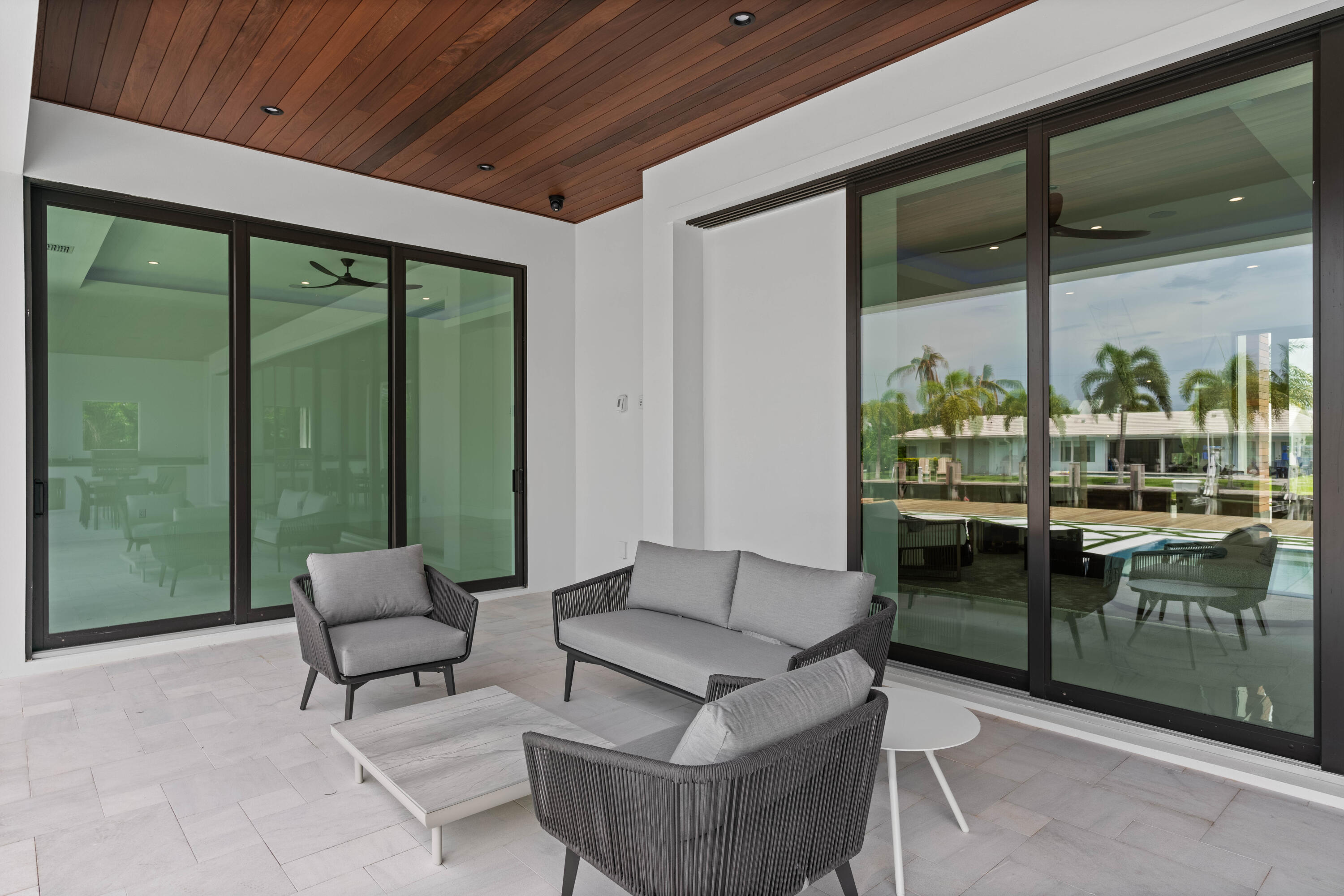 PALM BEACH ISLES 2 - Residential