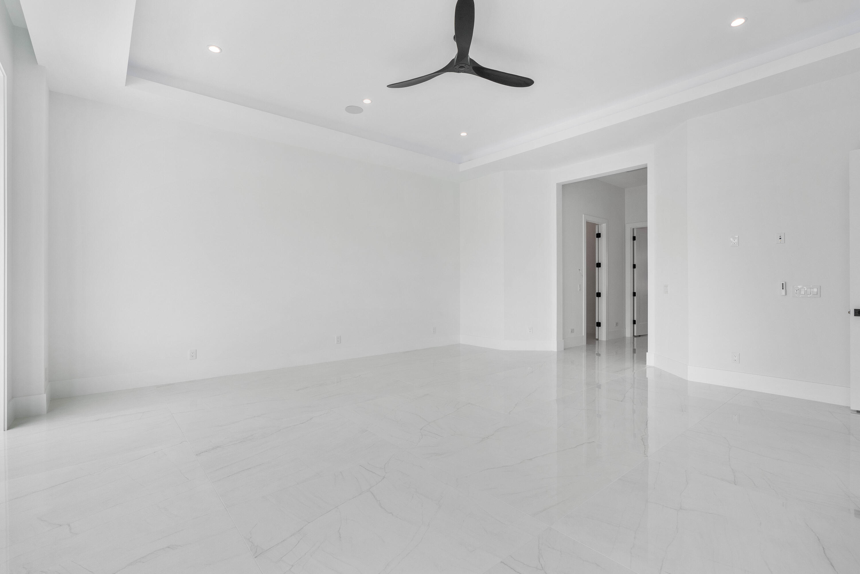 PALM BEACH ISLES 2 - Residential