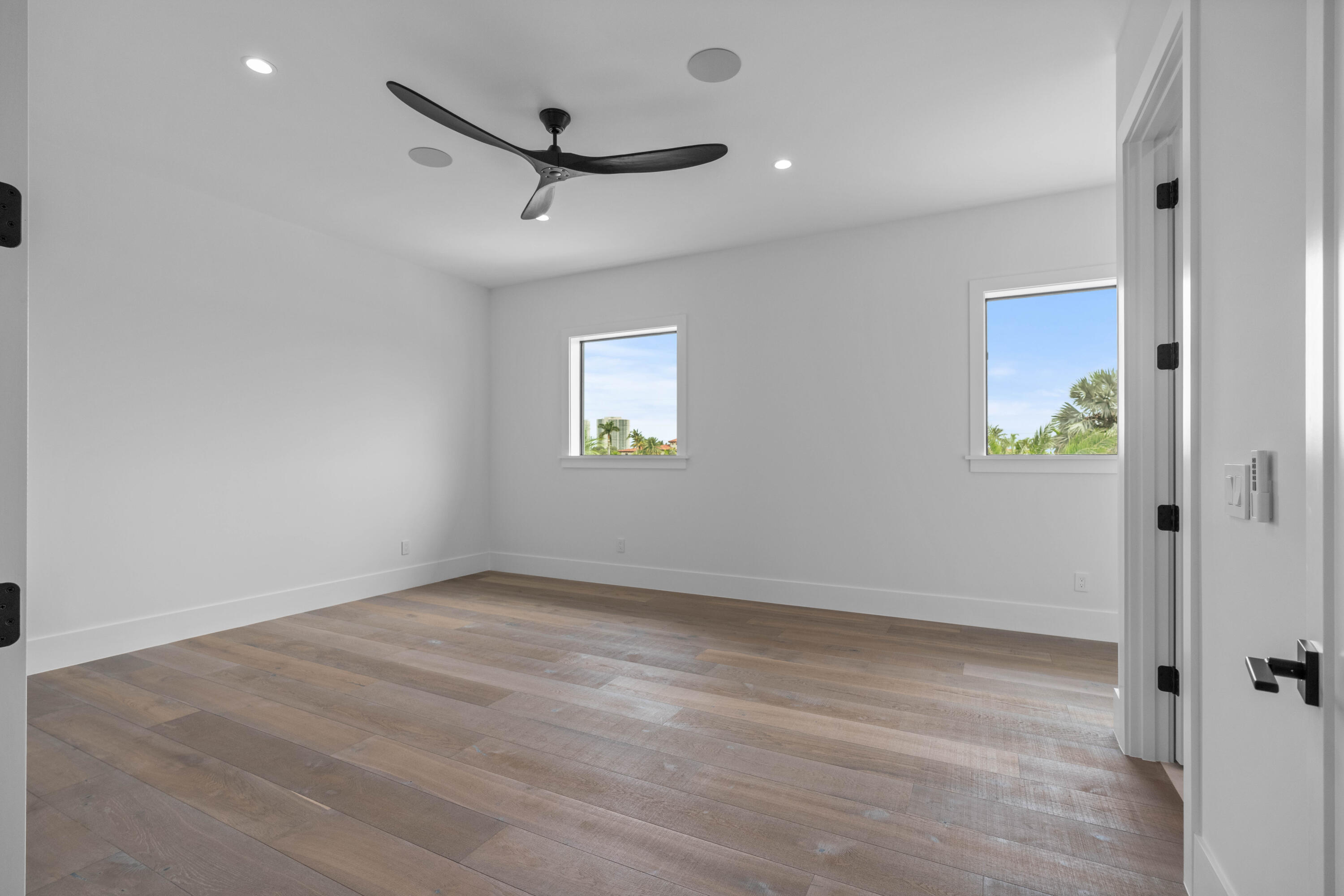 PALM BEACH ISLES 2 - Residential