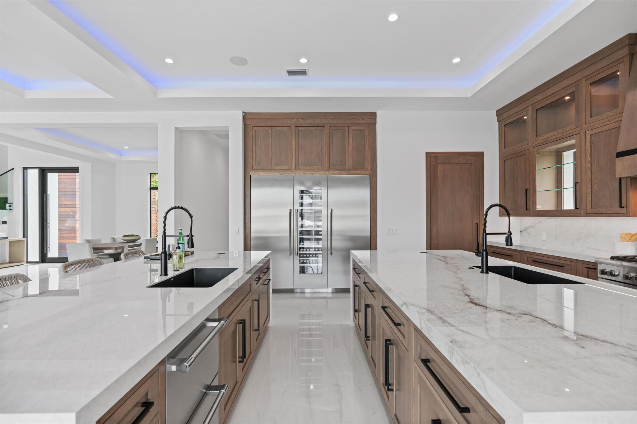 PALM BEACH ISLES 2 - Residential