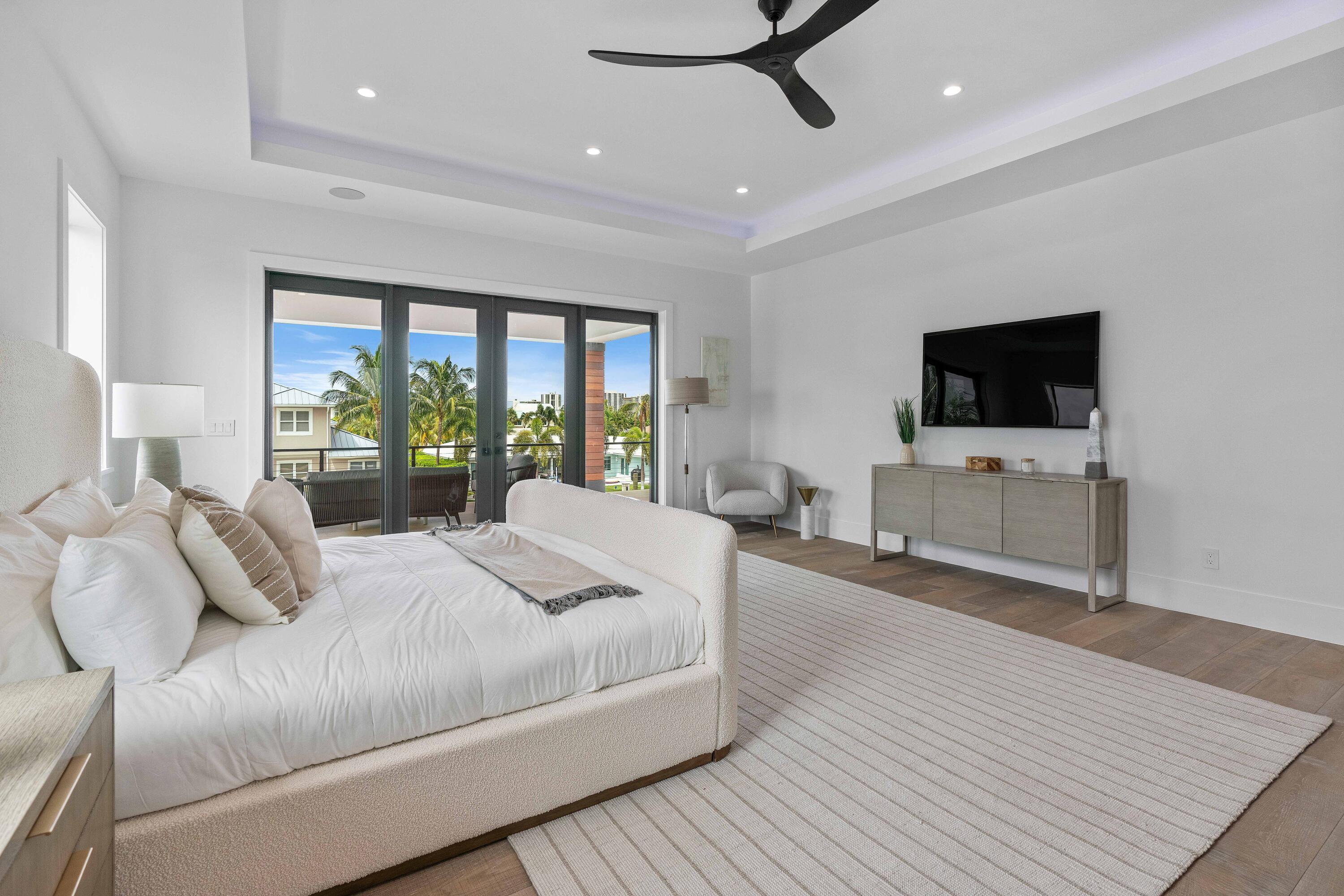 PALM BEACH ISLES 2 - Residential