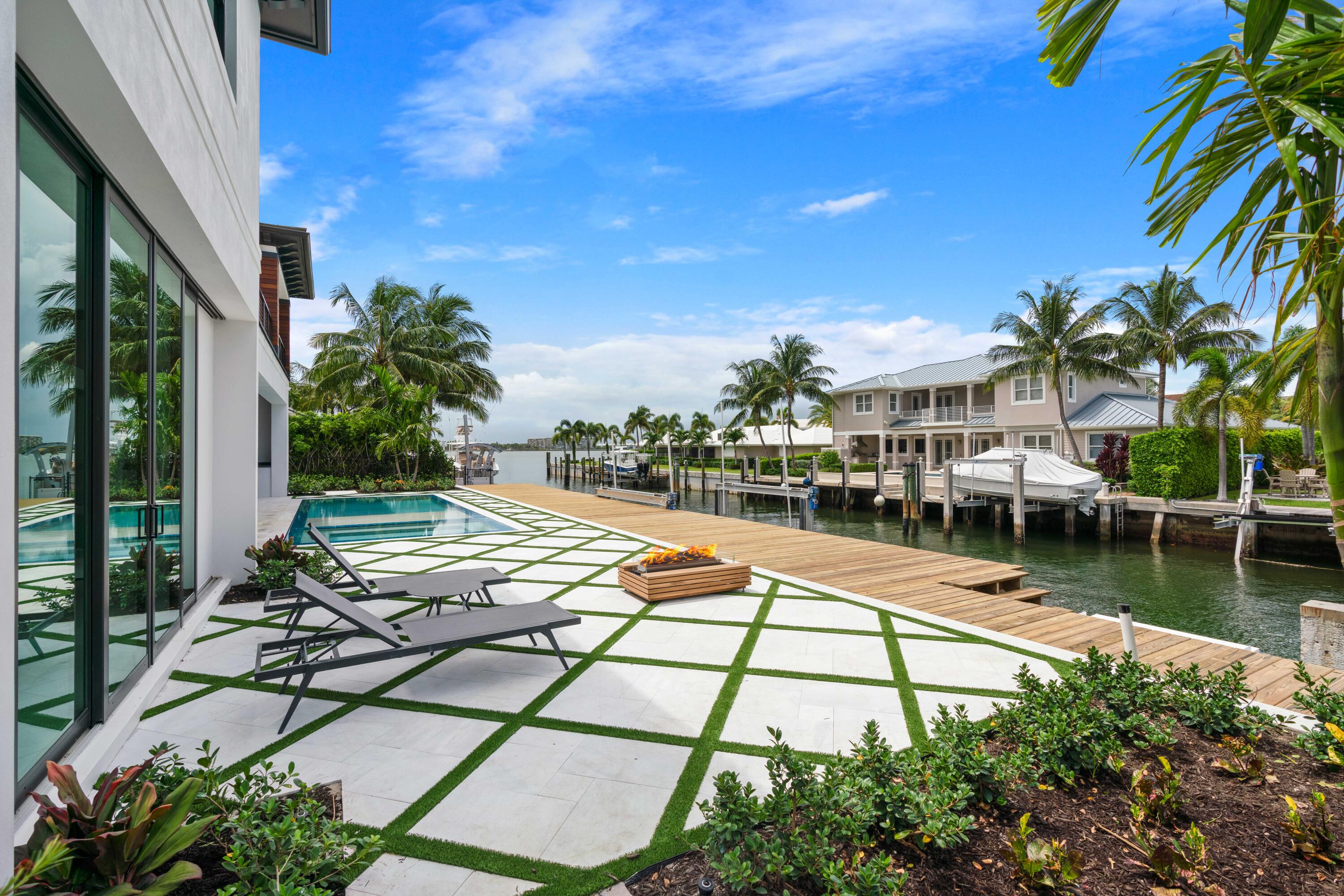 PALM BEACH ISLES 2 - Residential