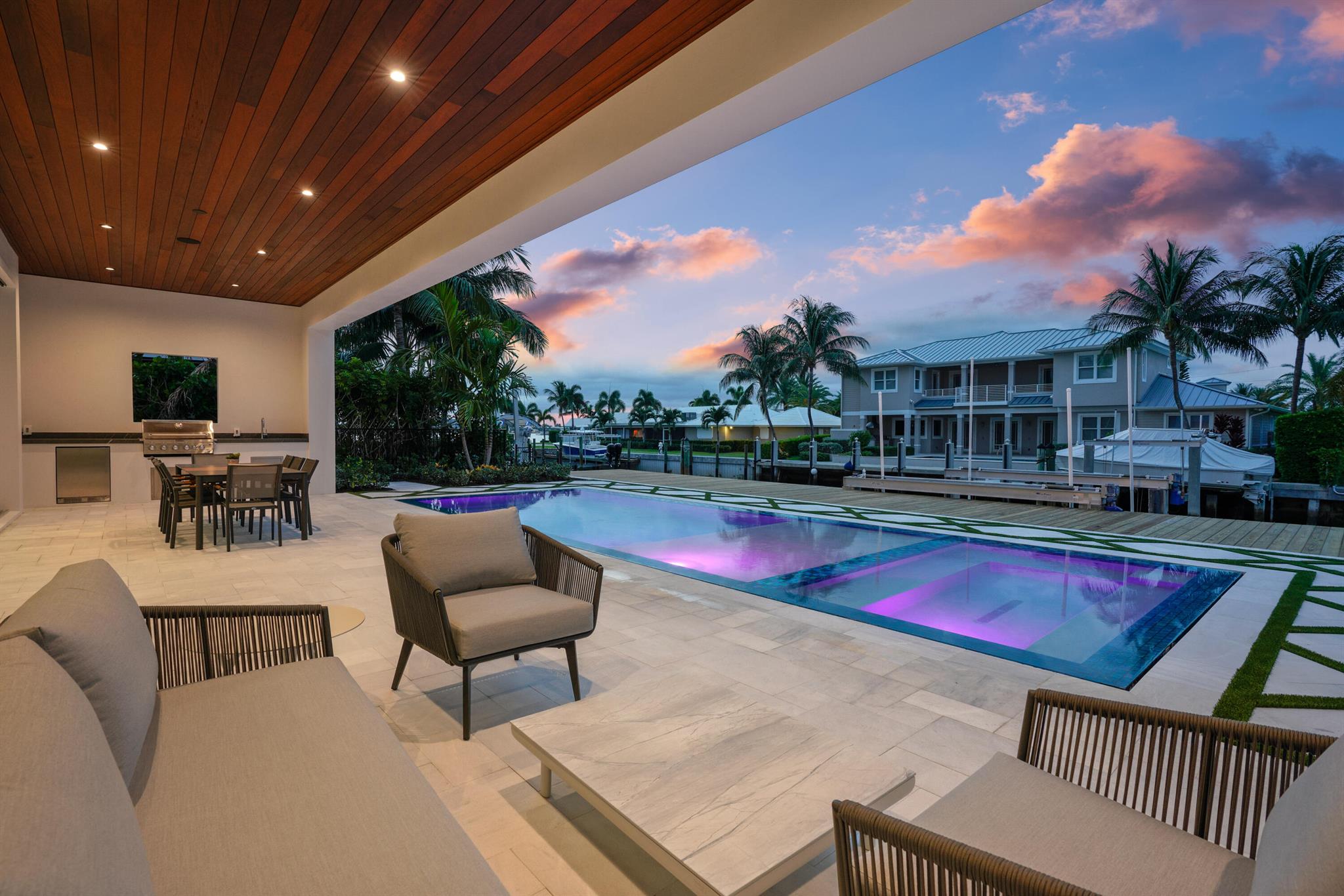 PALM BEACH ISLES 2 - Residential