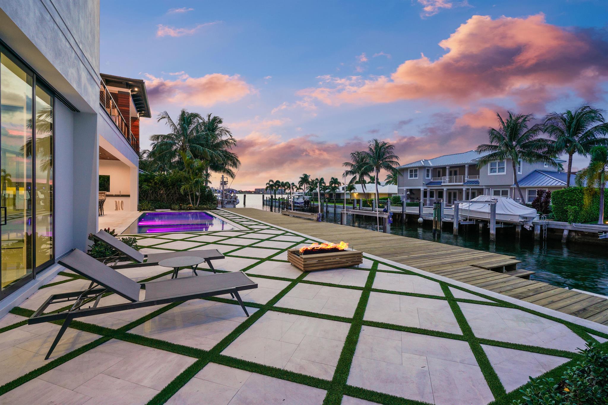 PALM BEACH ISLES 2 - Residential