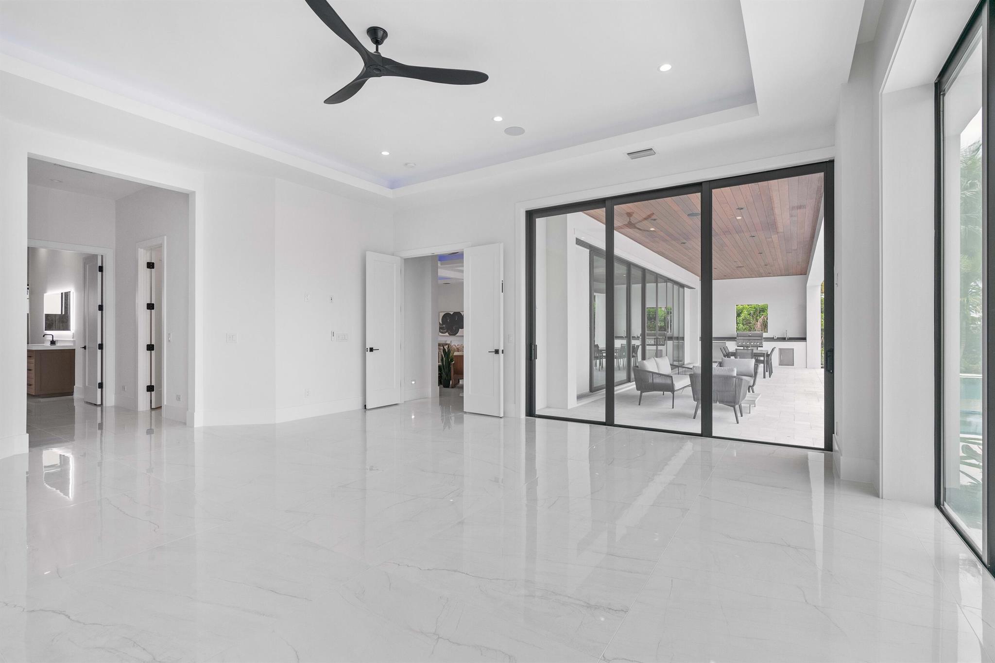 PALM BEACH ISLES 2 - Residential