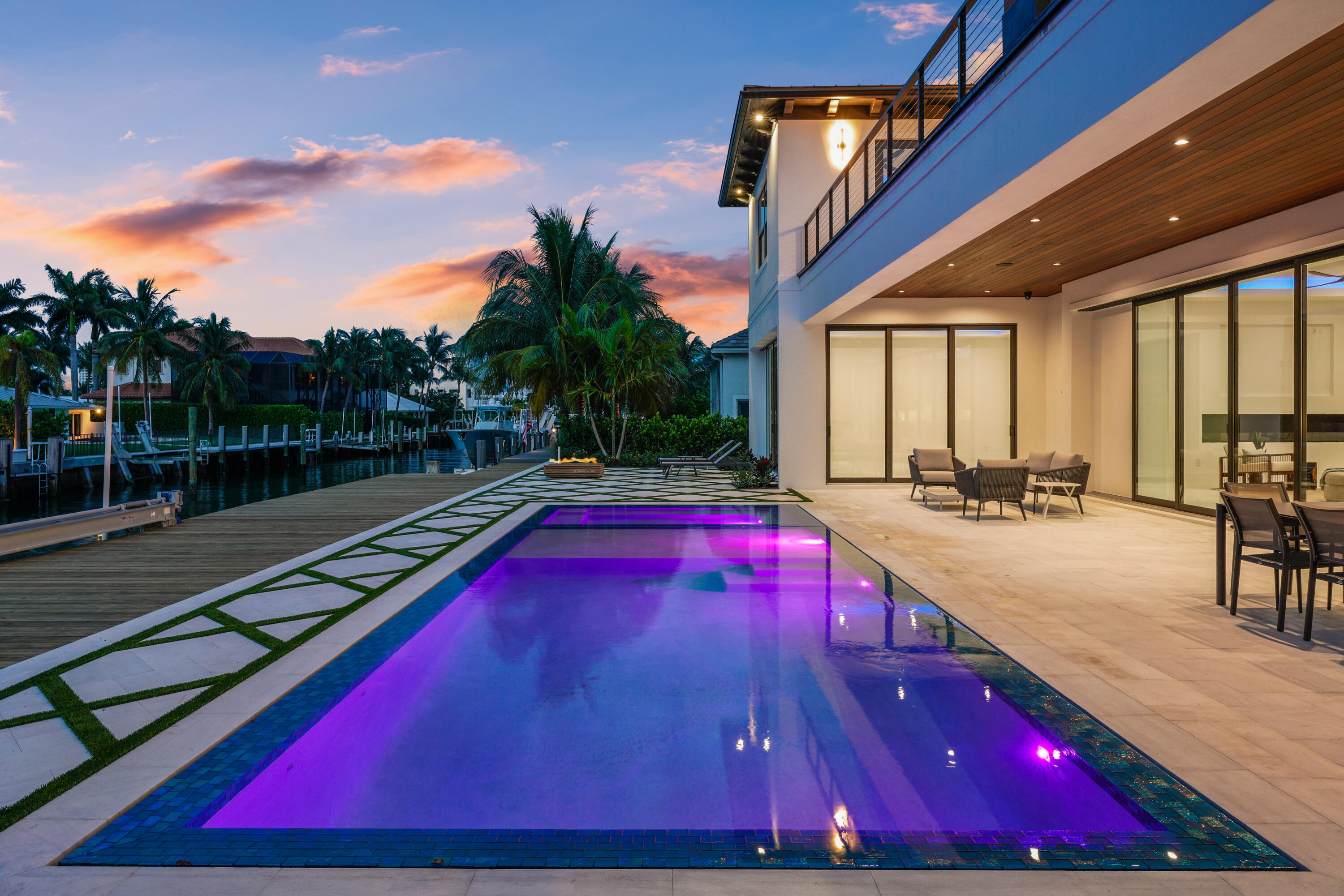 PALM BEACH ISLES 2 - Residential