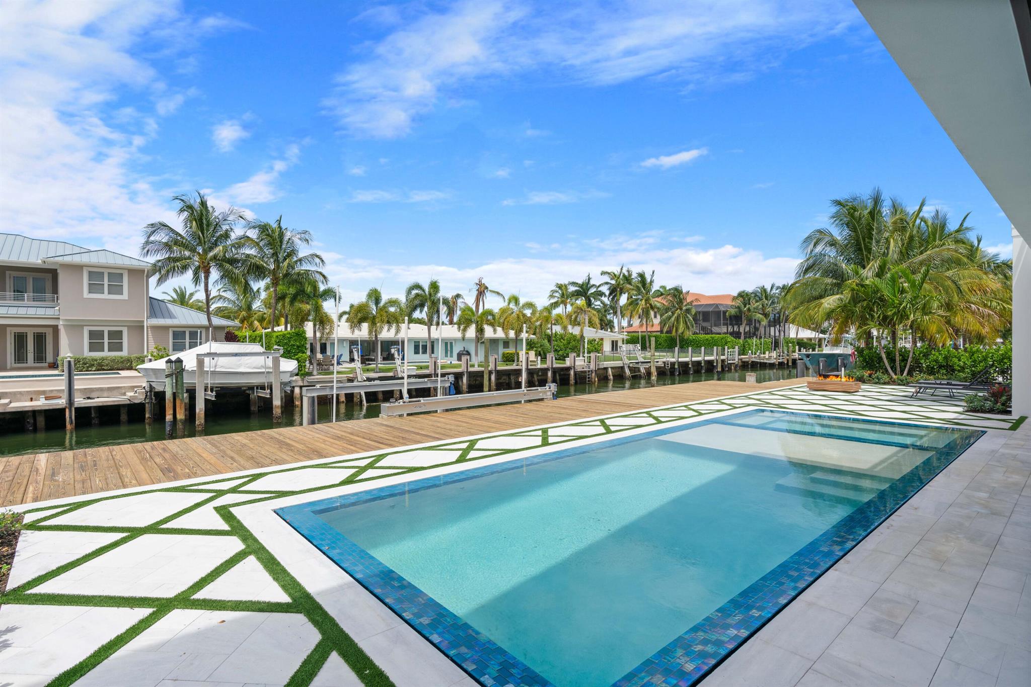 PALM BEACH ISLES 2 - Residential