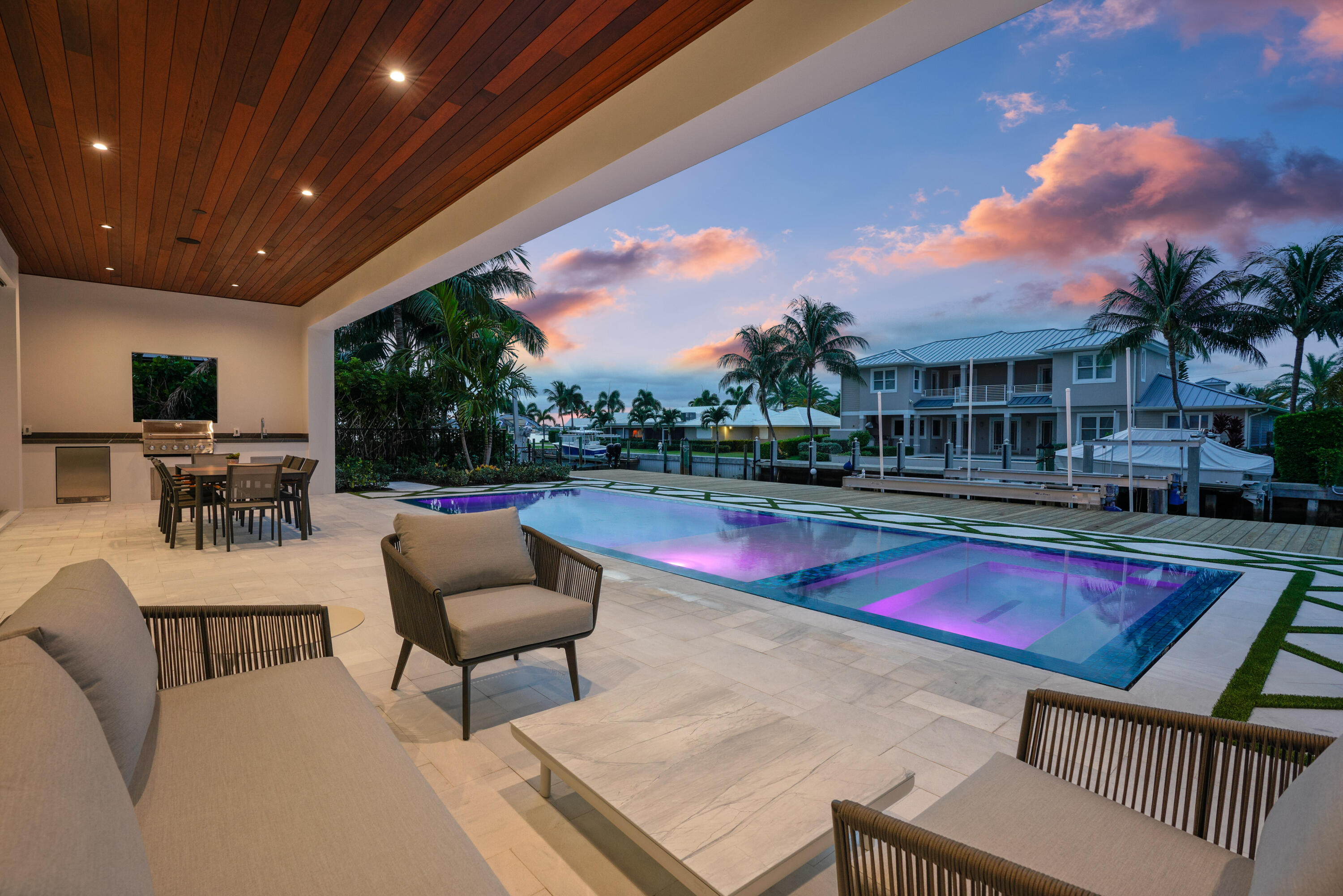 PALM BEACH ISLES 2 - Residential