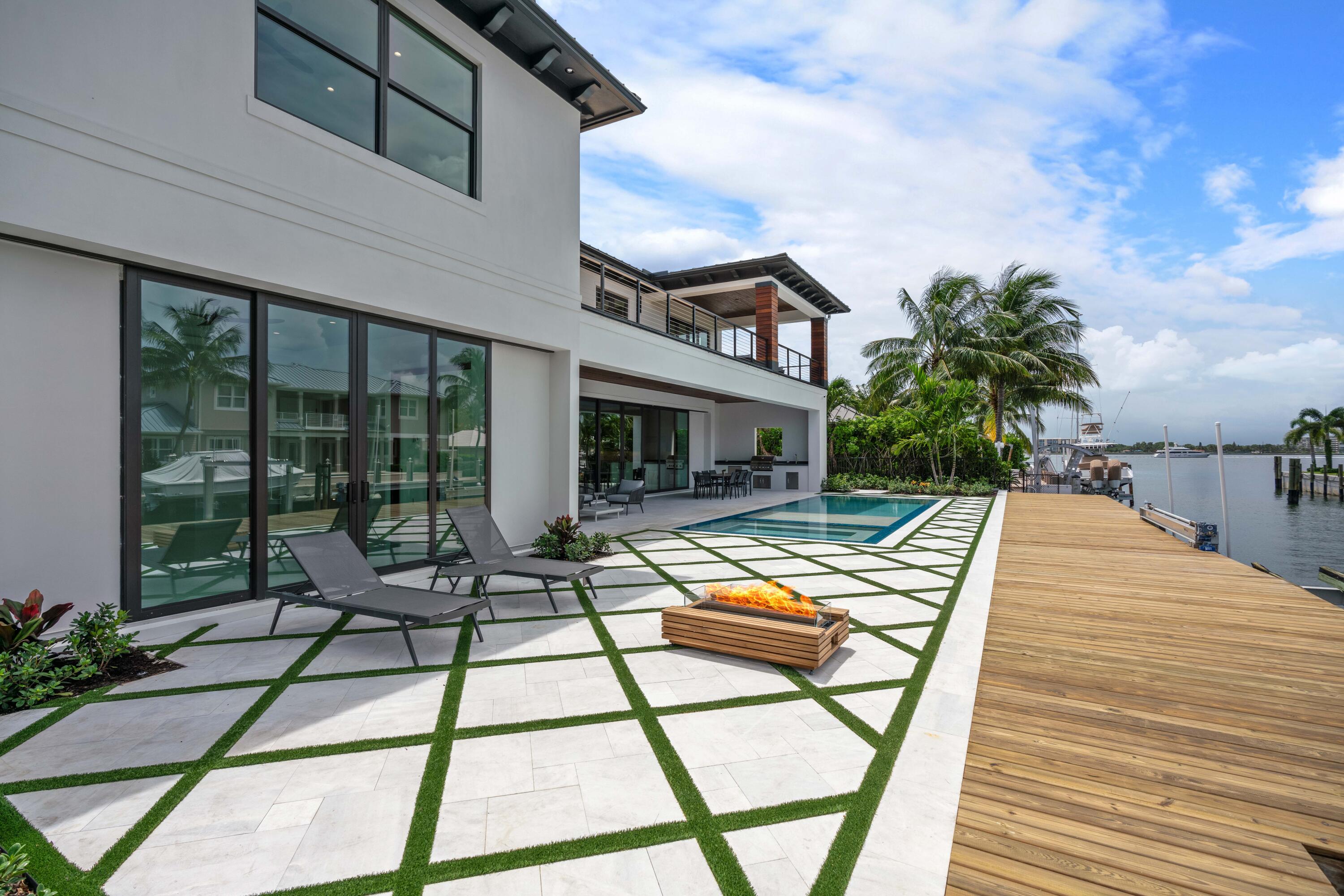 PALM BEACH ISLES 2 - Residential