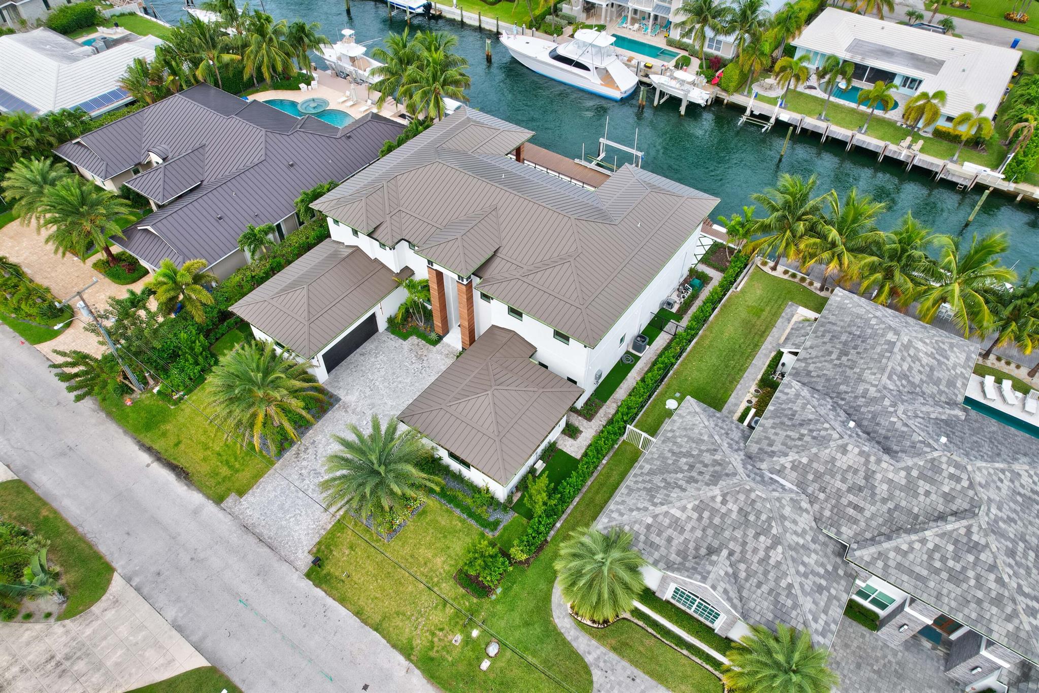 PALM BEACH ISLES 2 - Residential