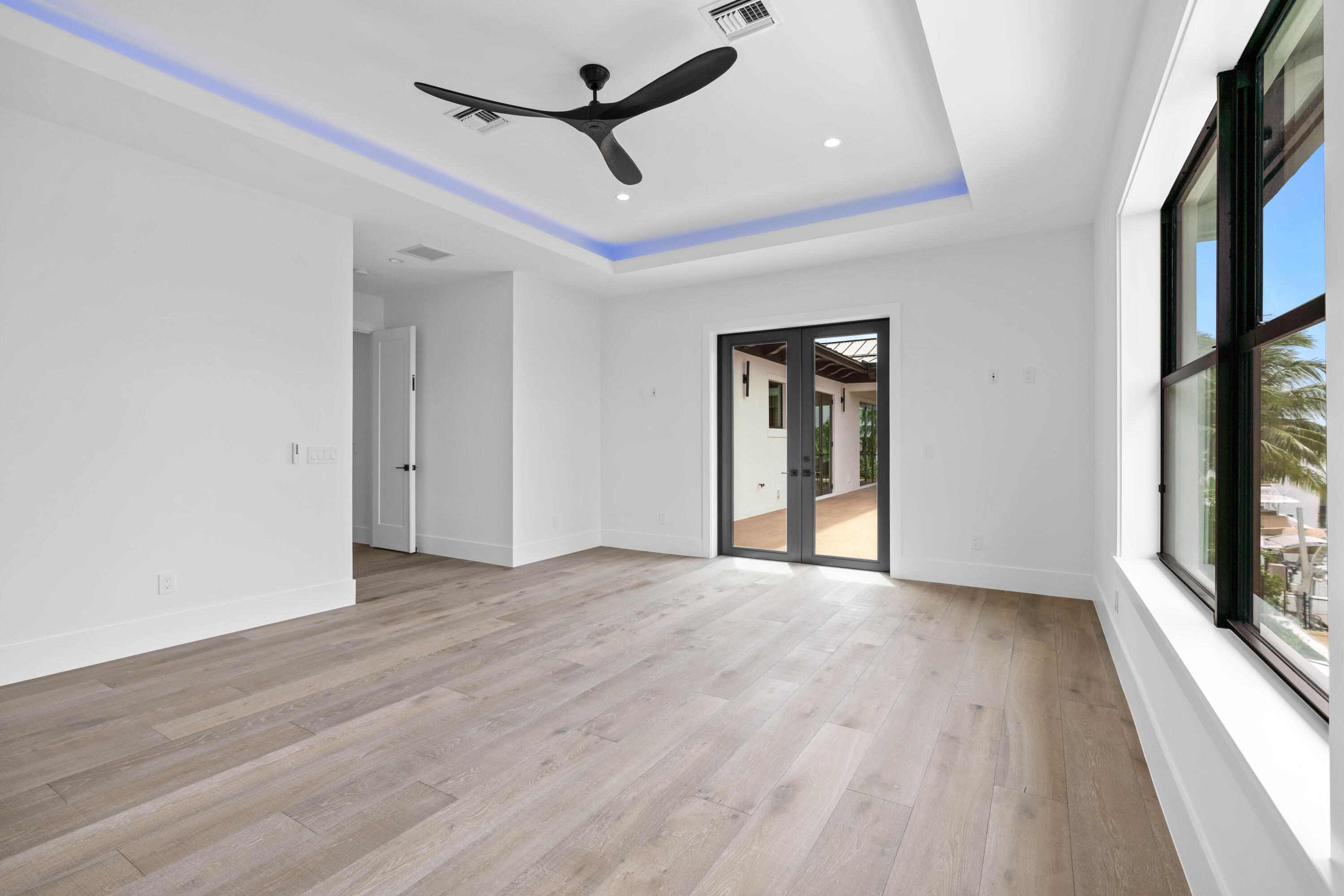 PALM BEACH ISLES 2 - Residential