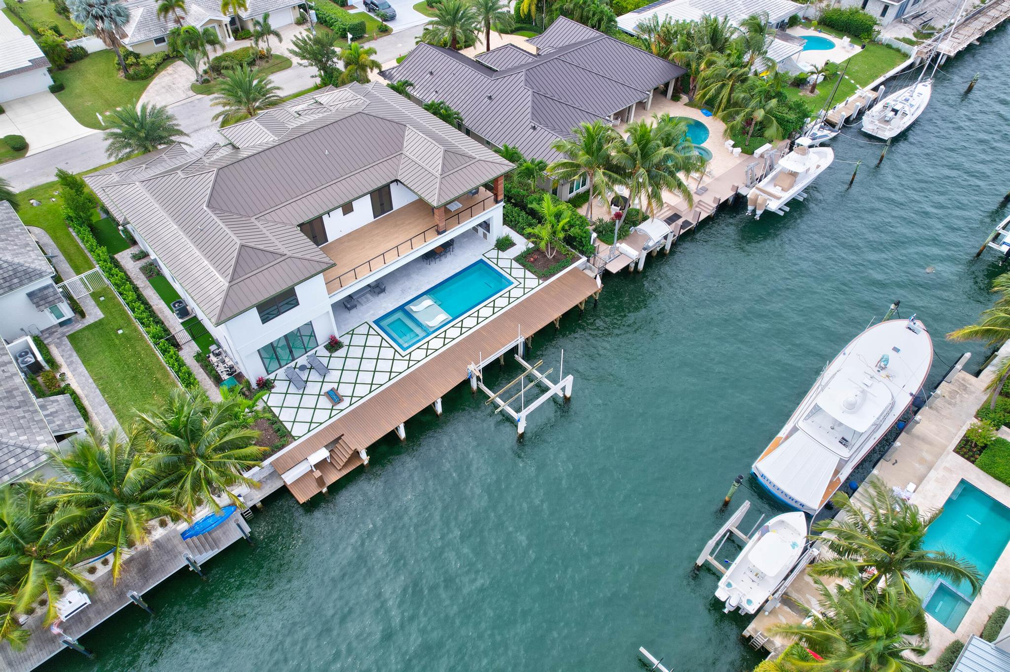 PALM BEACH ISLES 2 - Residential