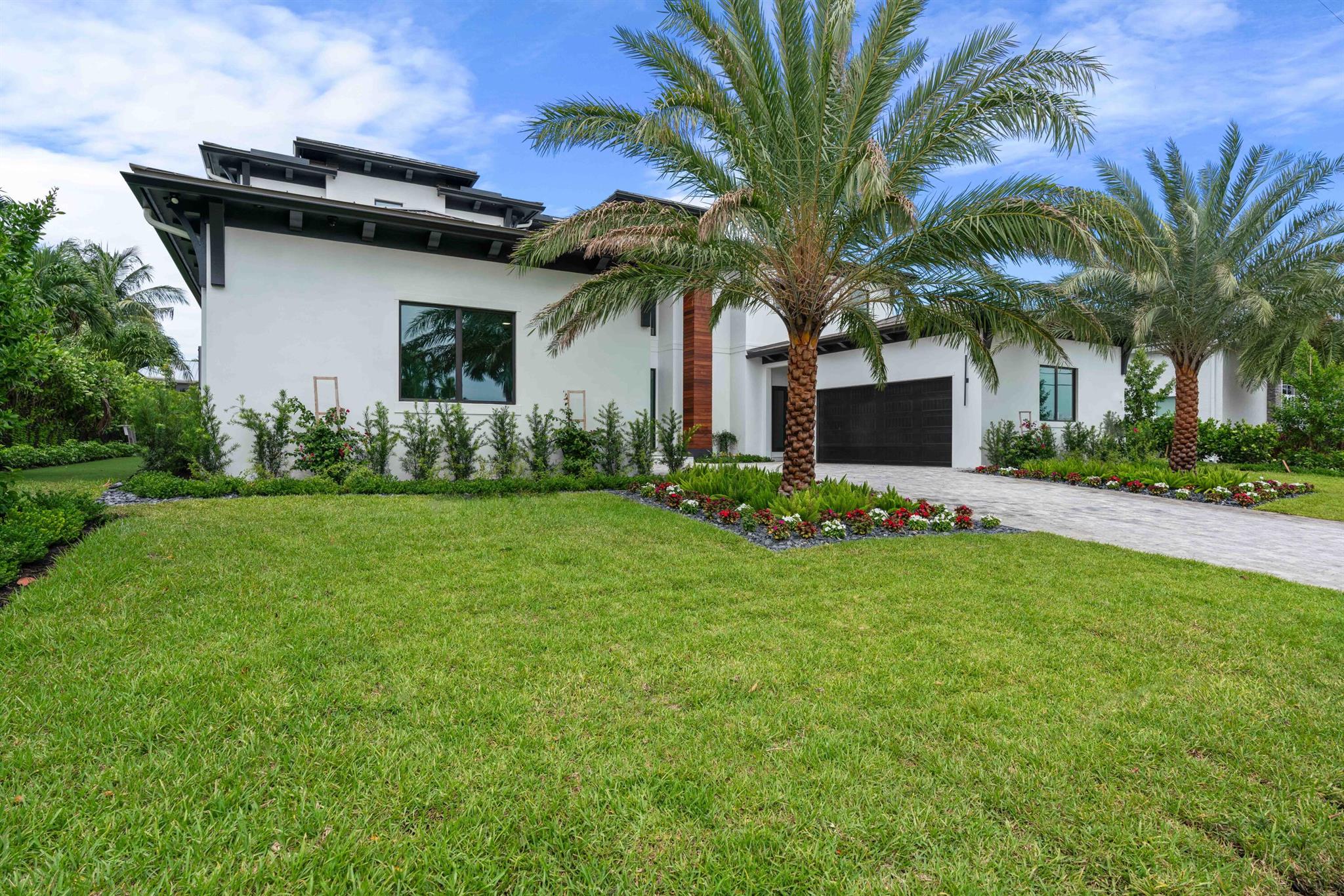 PALM BEACH ISLES 2 - Residential