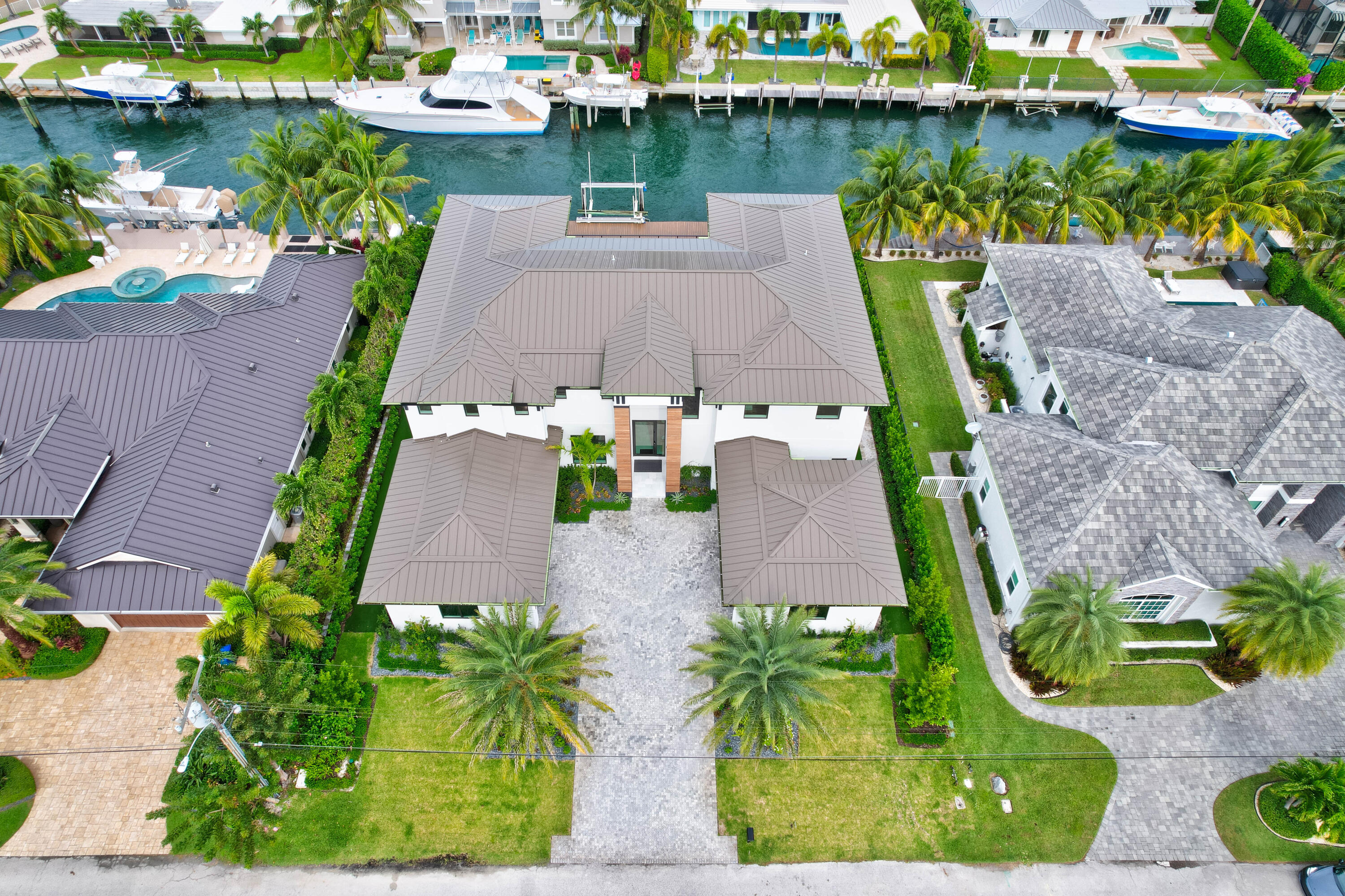PALM BEACH ISLES 2 - Residential