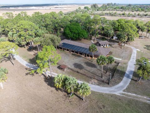 10800 Carlton Road Fort Pierce FL 34987