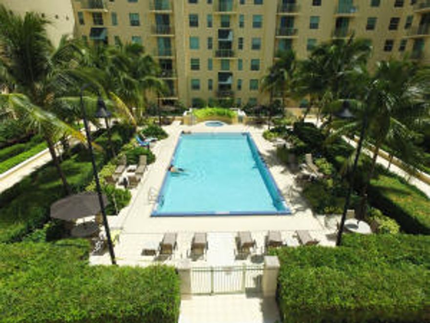 610 Clematis is the most perfectly placed building in Downtown West Palm Beach for those who enjoy being able to walk to all the best that both Clematis Street and City Place has to offer. This beautifully maintained apartment with a bright, southern exposure is located in one of WPB's most desirable buildings. You'll never have to leave as you enjoy the world-class, 2nd floor swimming pool, lounge areas, shared grills, and expansive exercise room. When you do leave, you'll find 5-star dining experiences, exquisite shopping opportunities and some of the most beautiful panoramas in the world. Once you move in, you'll  never want to leave! This is the premier in resort-style living in South Florida.