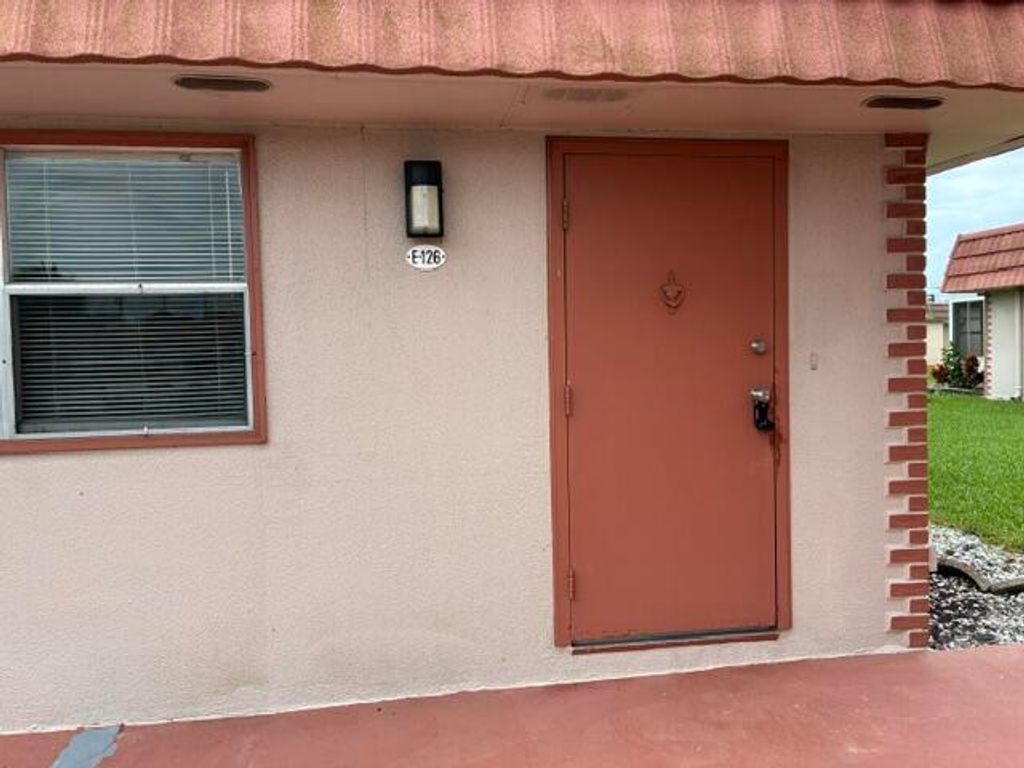 Photo of 126 E Seville E E, Delray Beach, FL 33446 (MLS # B26034901)