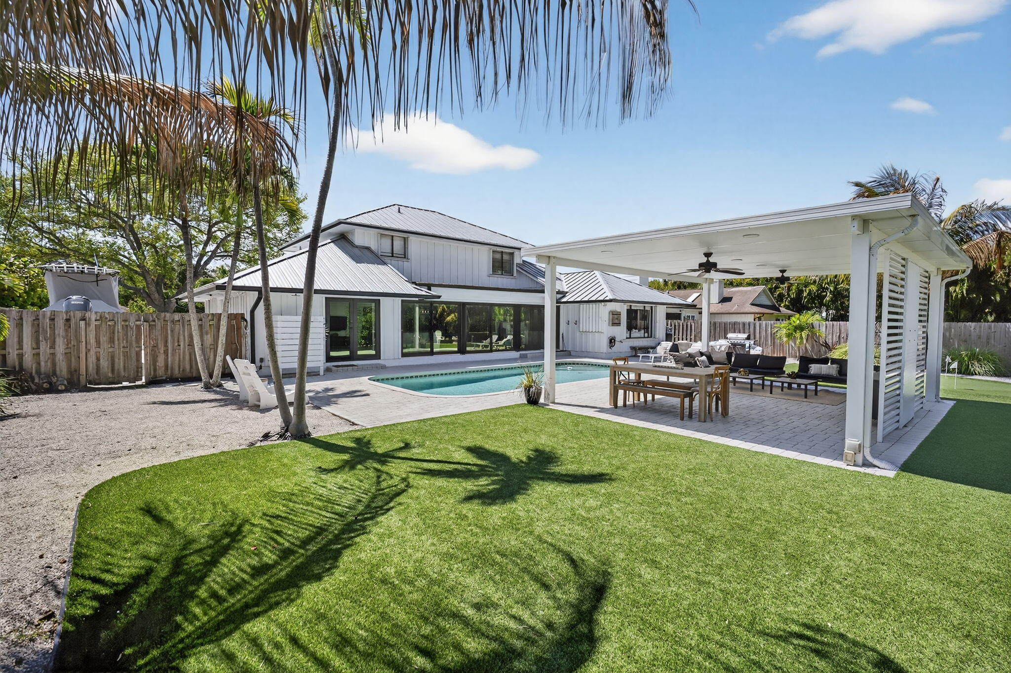 RIVER PINES - Residential