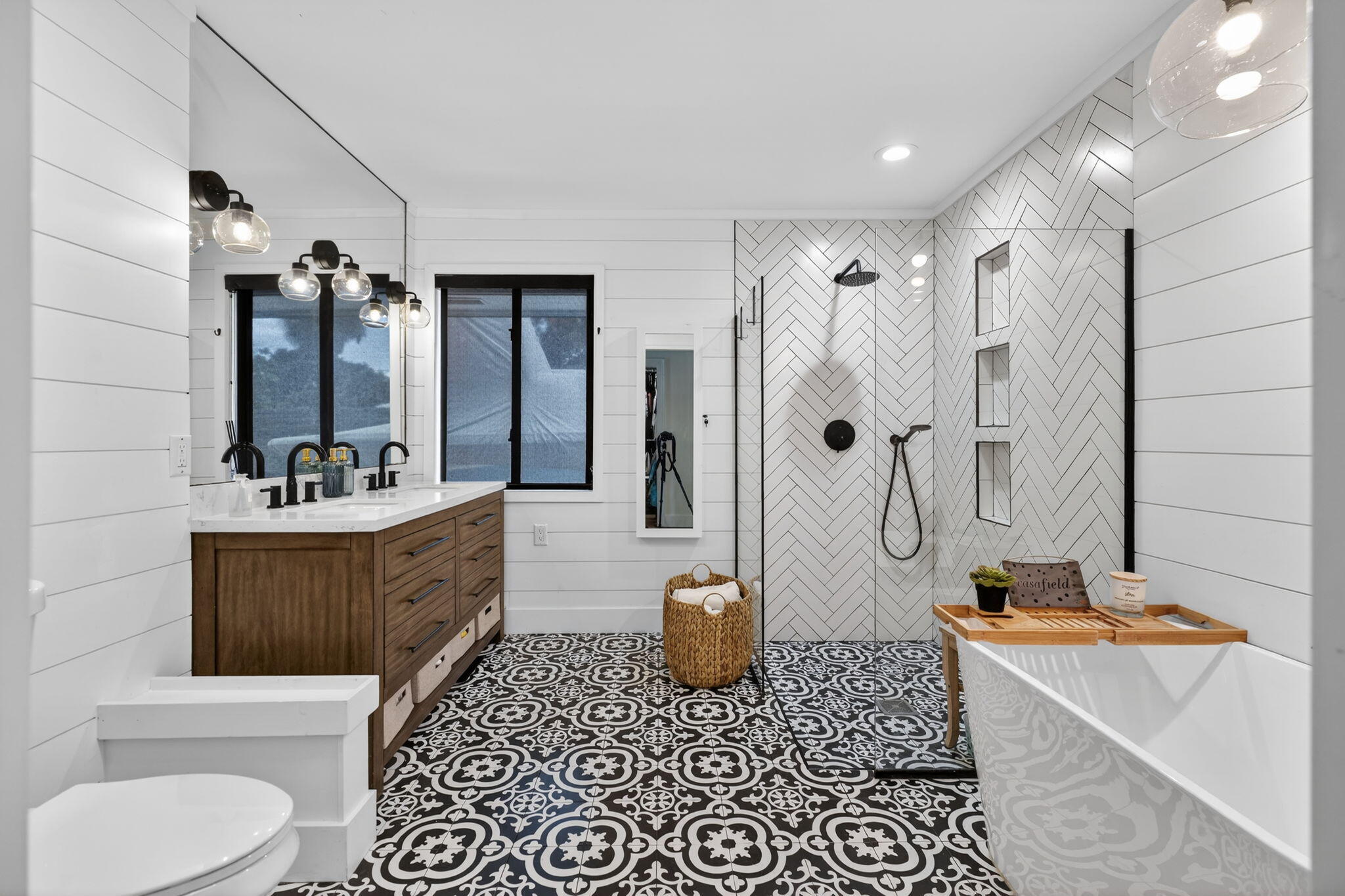 RIVER PINES - Residential