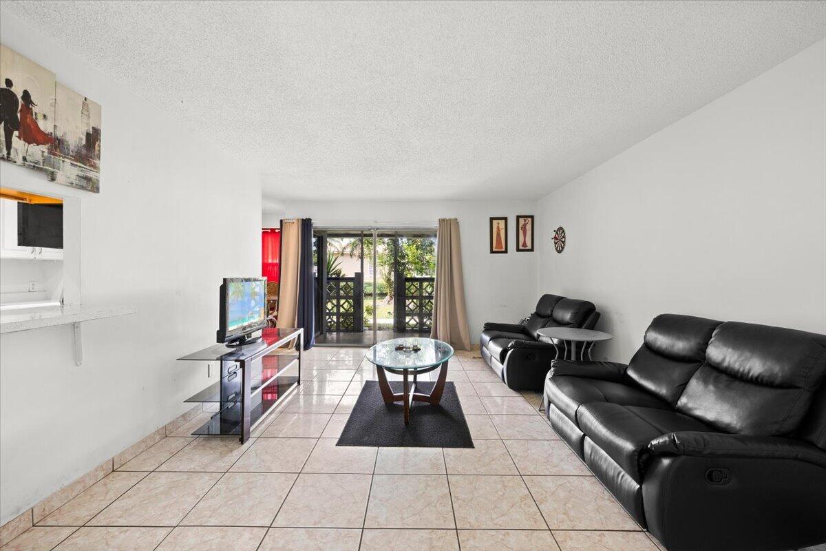 2075 NW 46th Avenue I102