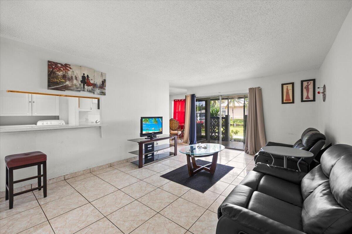 2075 NW 46th Avenue I102