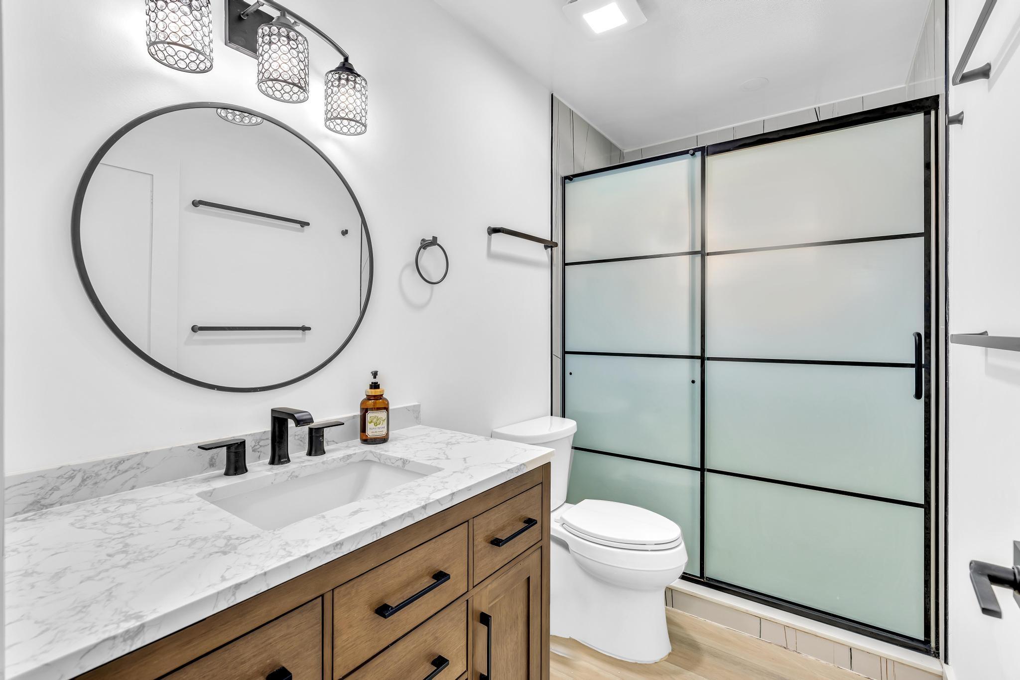 CANARY PALM CLUB - Residential