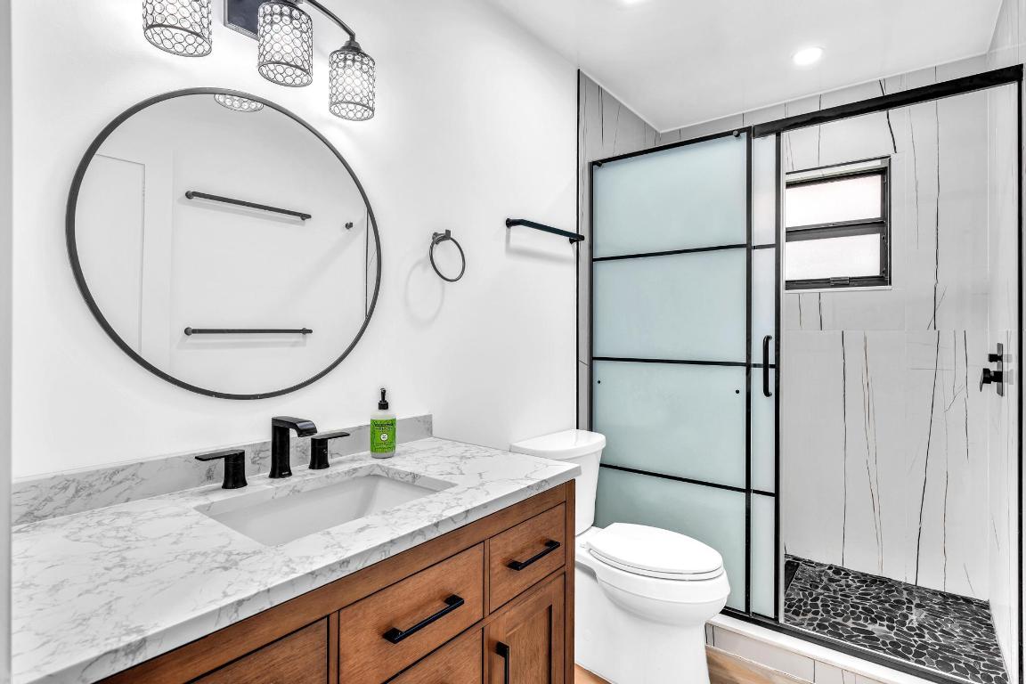 CANARY PALM CLUB - Residential