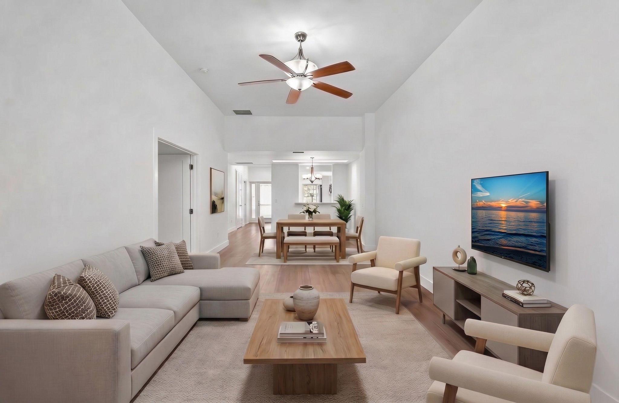 CANARY PALM CLUB - Residential