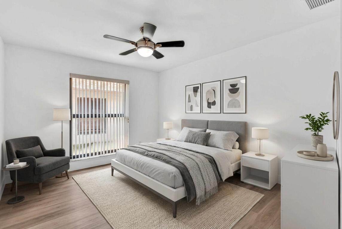 CANARY PALM CLUB - Residential