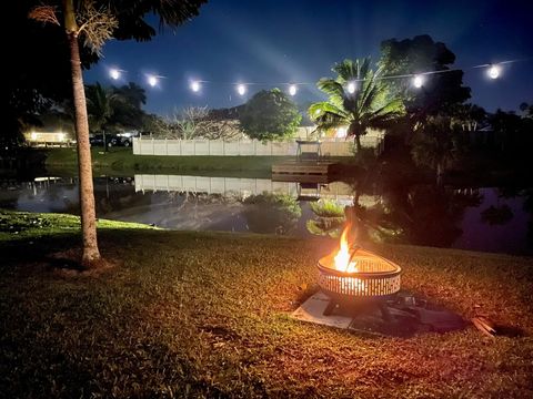 A home in Royal Palm Beach