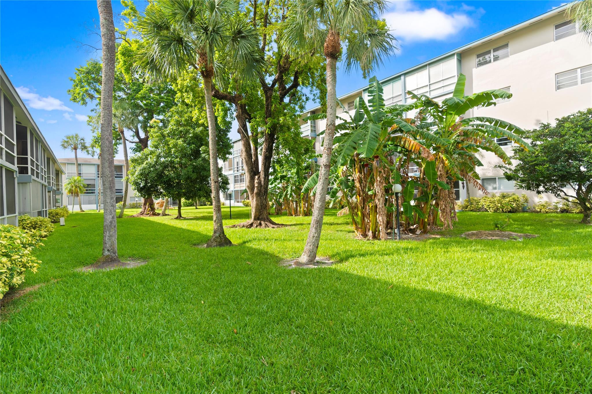 MARGATE GARDENS APARTMENT - Residential