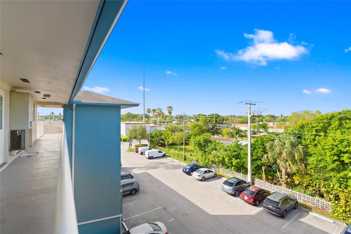 MARGATE GARDENS APARTMENT - Residential