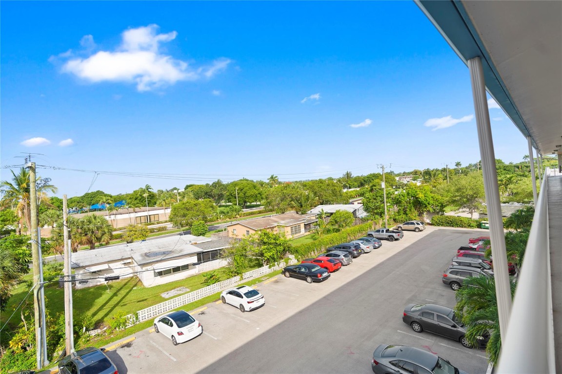 MARGATE GARDENS APARTMENT - Residential