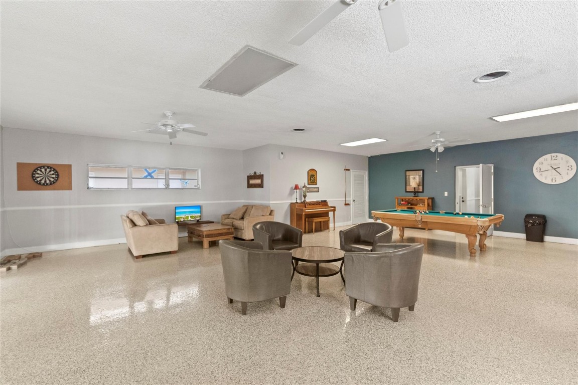 MARGATE GARDENS APARTMENT - Residential