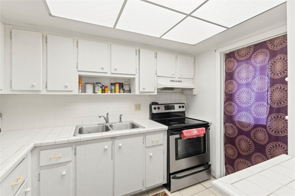 MARGATE GARDENS APARTMENT - Residential