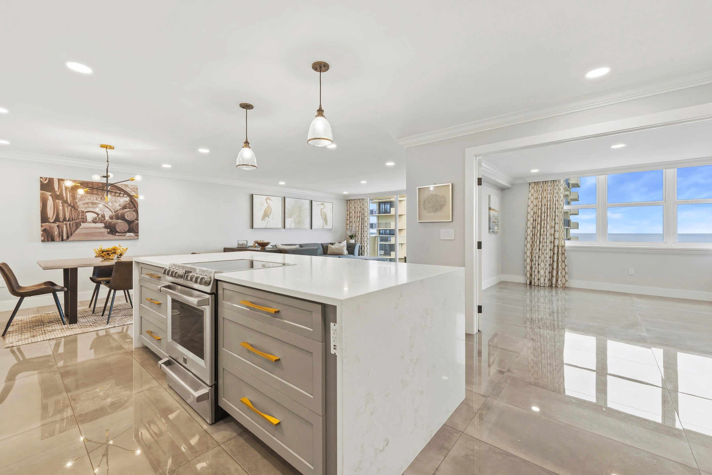 5440 N OCEAN Drive 1404