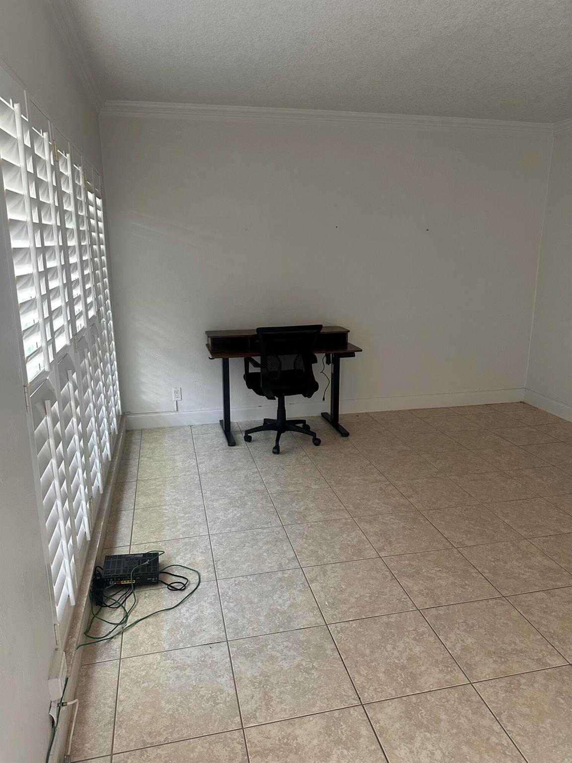 MARVILLA CONDOMINIUM - Residential Lease