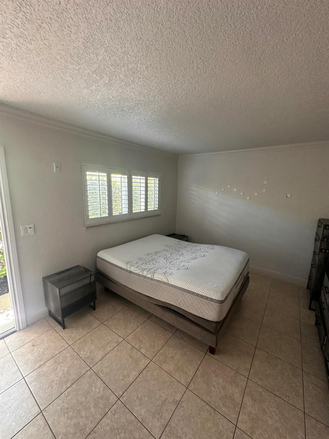 MARVILLA CONDOMINIUM - Residential Lease