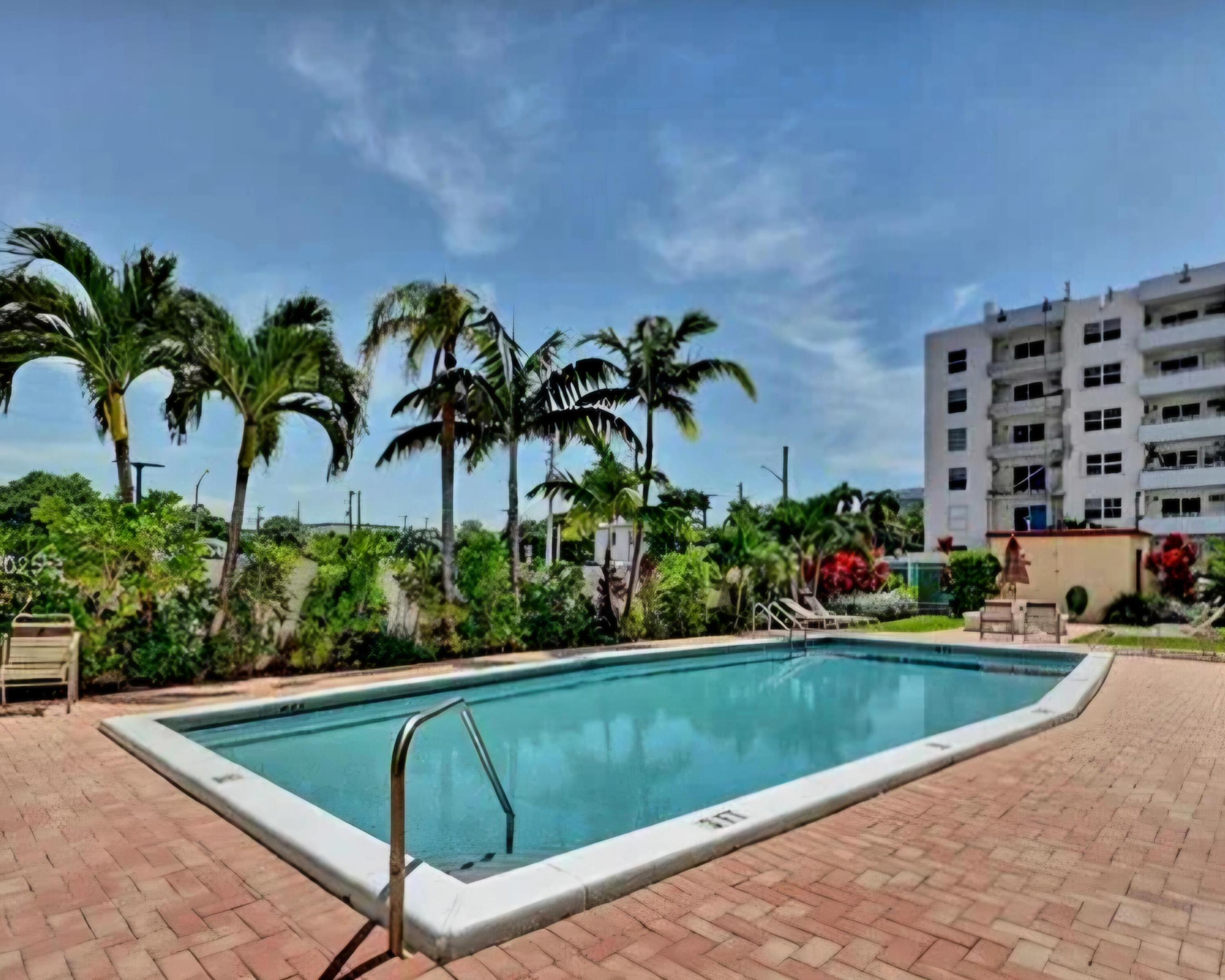 View photos, virtual tours, details... 200 S Birch Road 208
