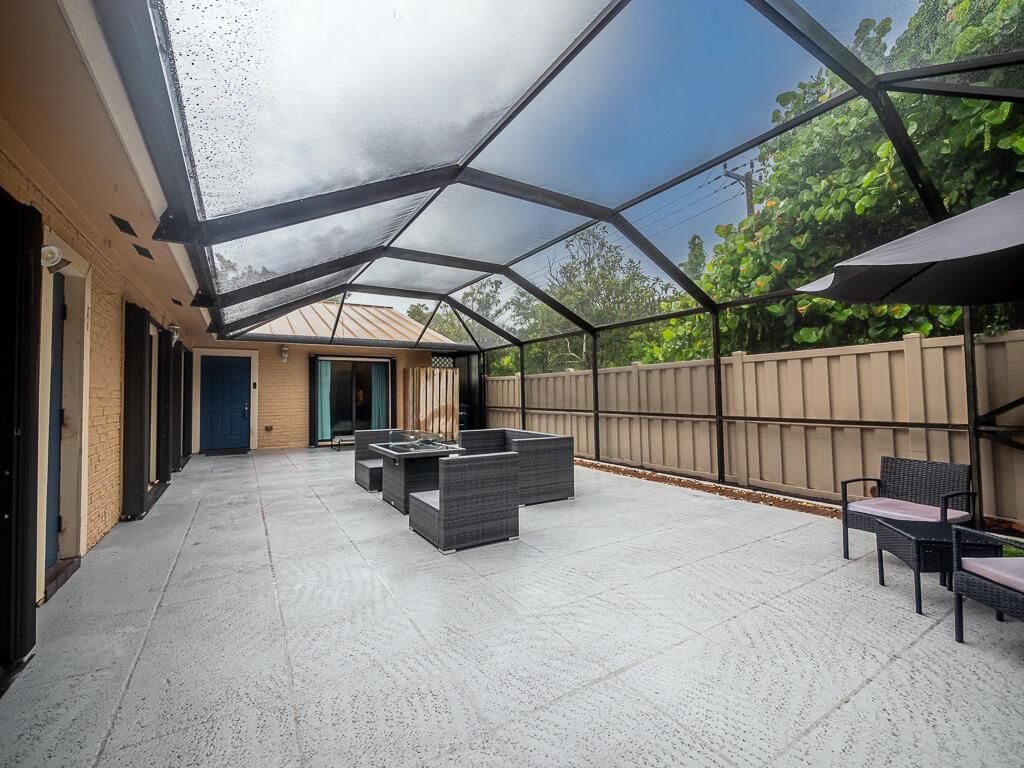 Photo of 5958 Golden Eagle Circle, Palm Beach Gardens, FL 33418 (MLS # R11010600)