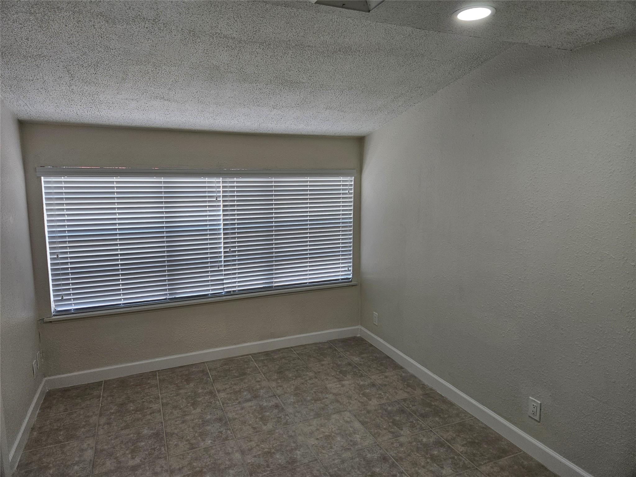 Woodsetter North 115-28b - Residential Lease